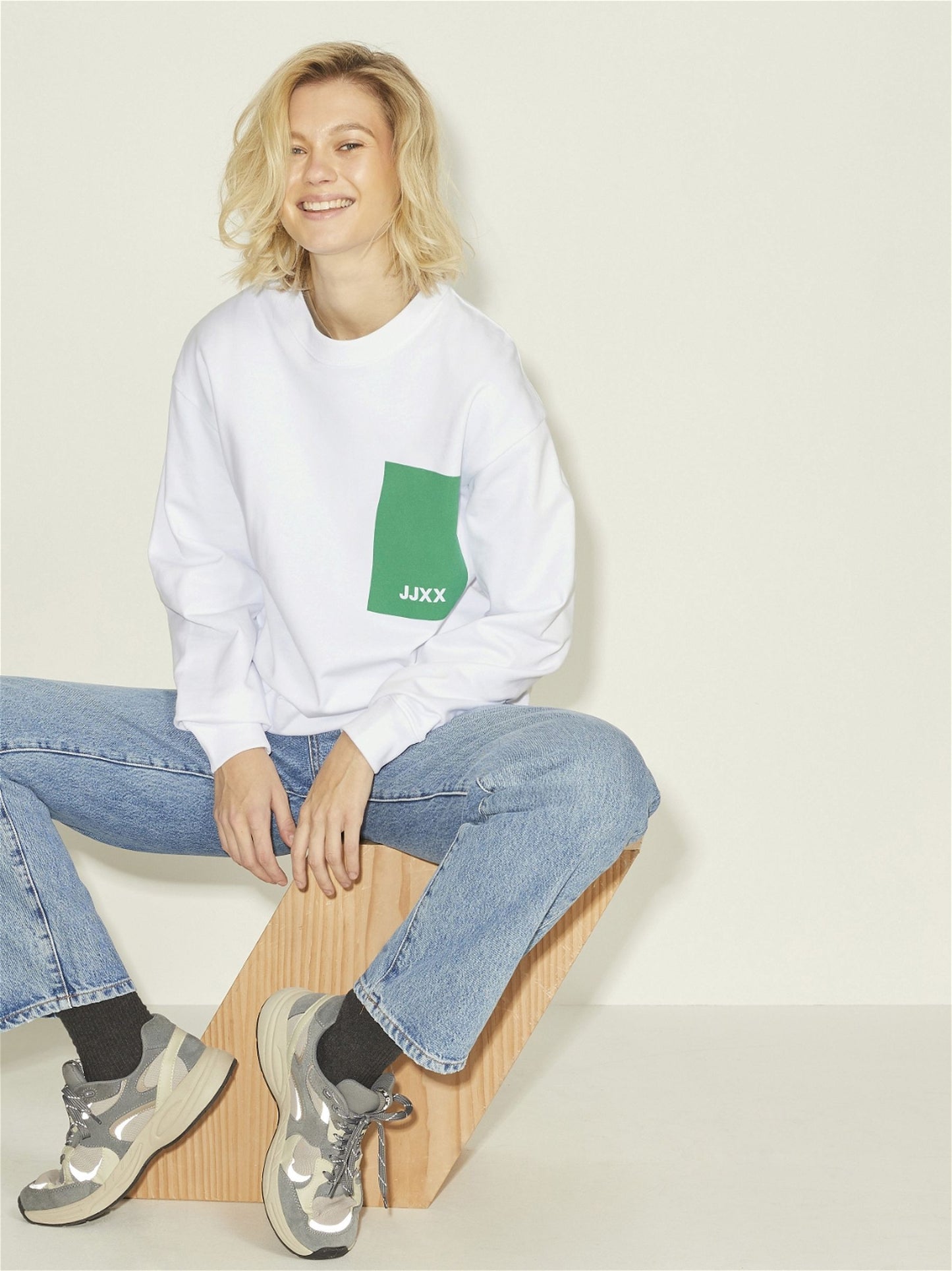 JXAVERY LS RELAXED SWEAT